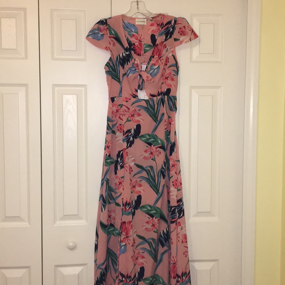 Maxi! Boutique style.